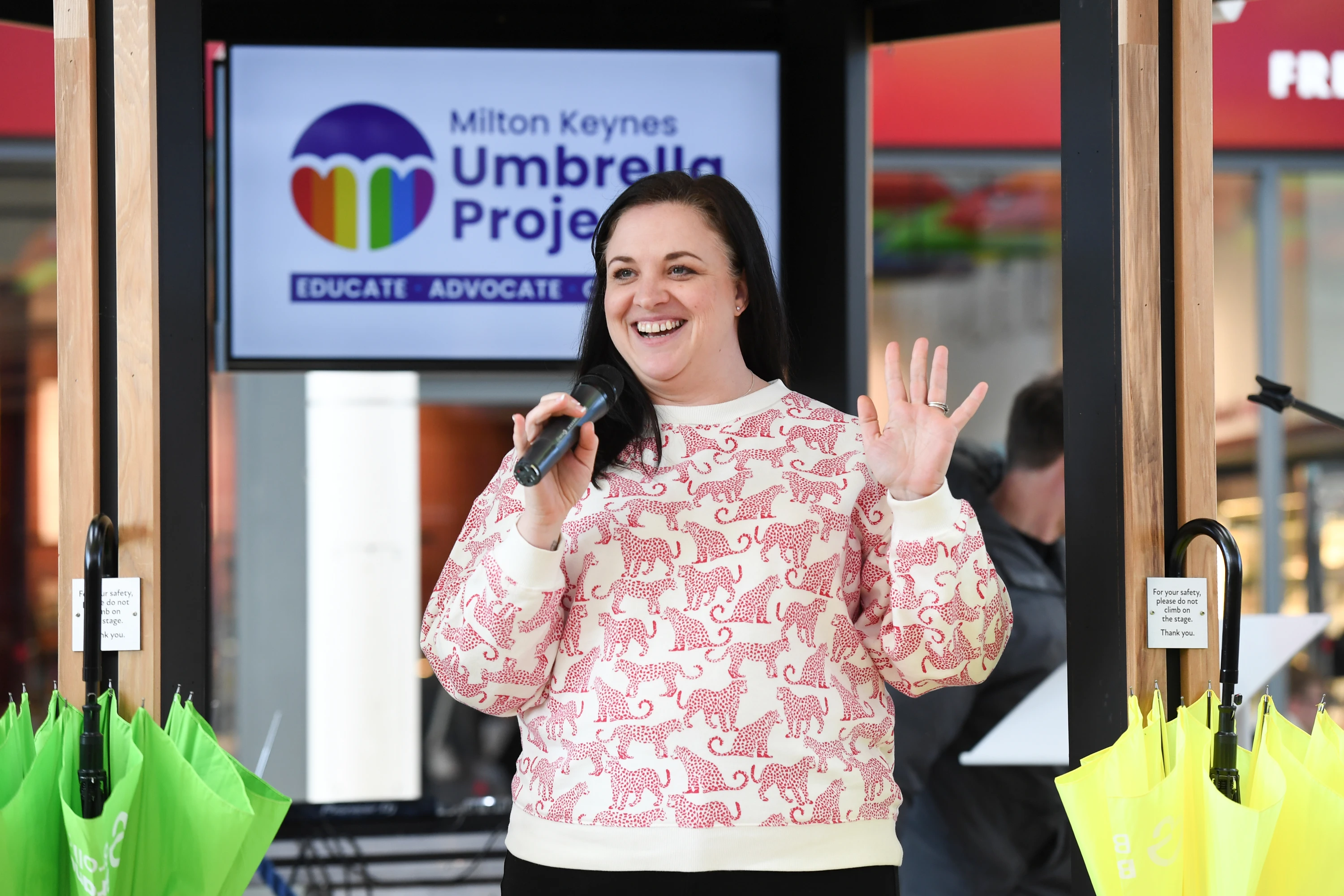 Lindsey presents to the crowd at the MK launch event